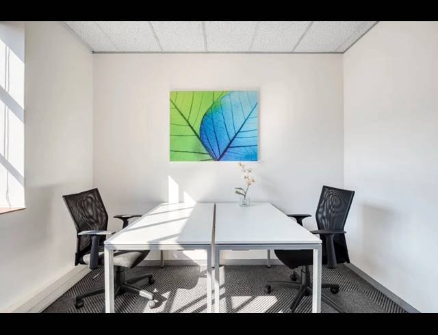 10M² OFFICE TO LET IN SUNNINGHILL